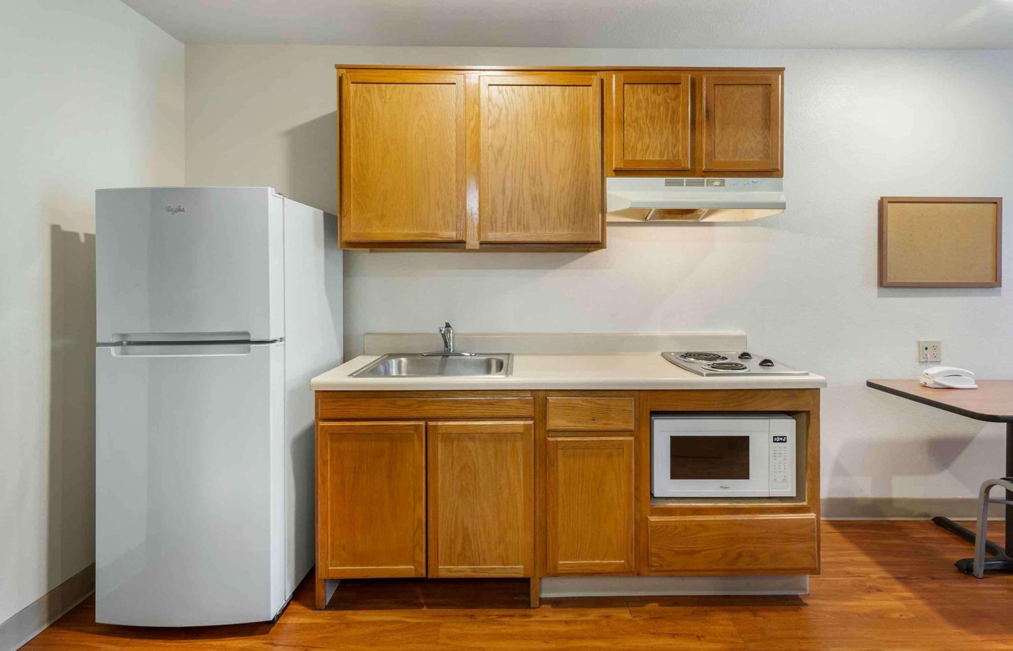 Extended Stay America Select Suites - Akron - South Portage Lakes Екстер'єр фото