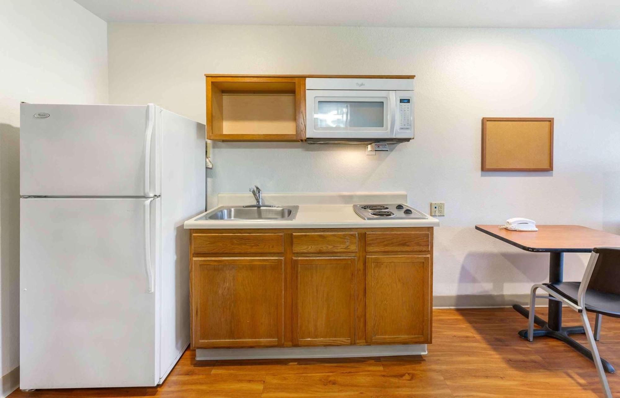 Extended Stay America Select Suites - Akron - South Portage Lakes Екстер'єр фото